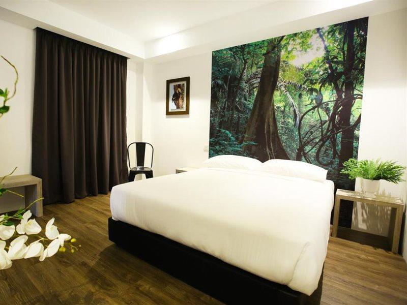 H Boutique Hotel Xplorer Loke Yew Куала Лумпур Екстериор снимка