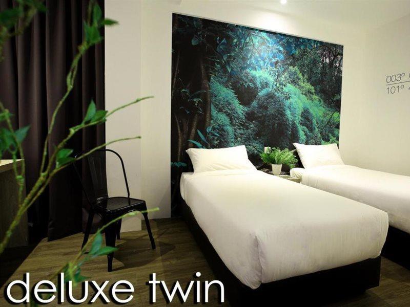 H Boutique Hotel Xplorer Loke Yew Куала Лумпур Екстериор снимка