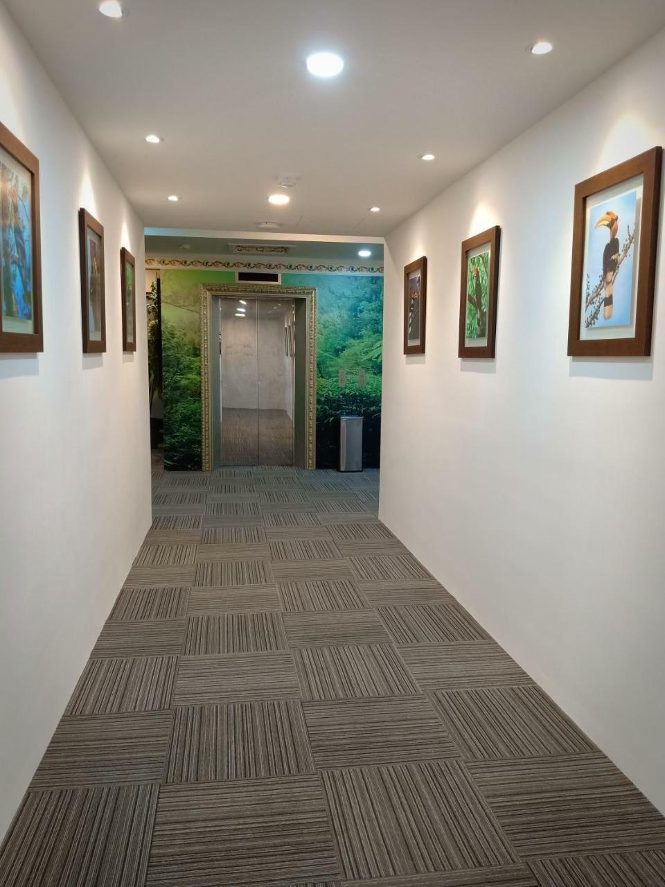 H Boutique Hotel Xplorer Loke Yew Куала Лумпур Екстериор снимка