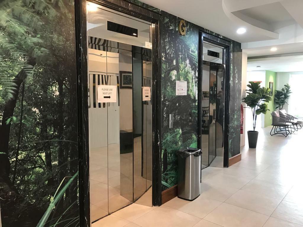 H Boutique Hotel Xplorer Loke Yew Куала Лумпур Екстериор снимка