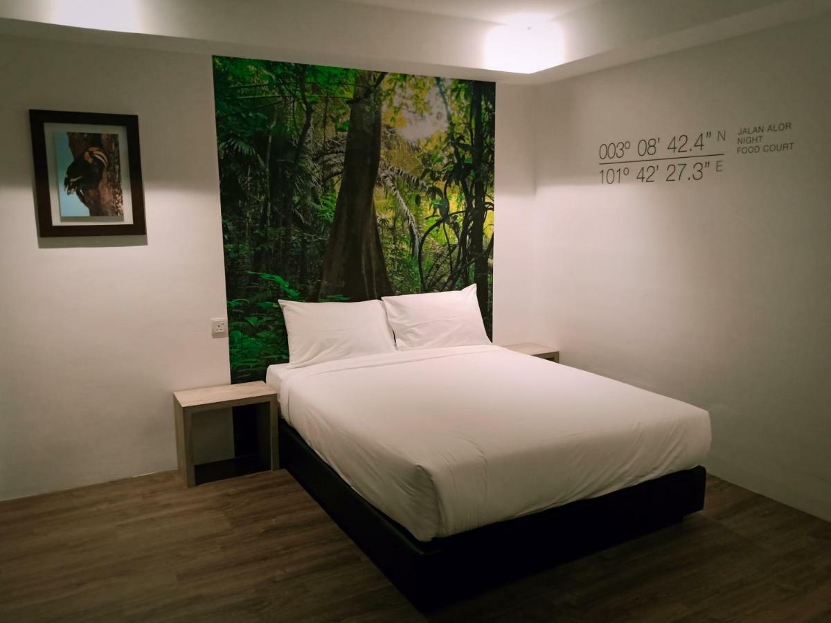 H Boutique Hotel Xplorer Loke Yew Куала Лумпур Екстериор снимка